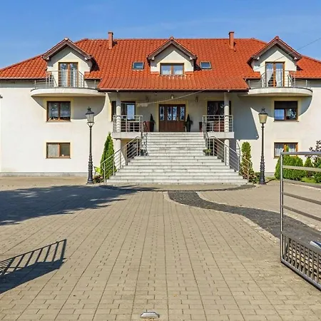 Holiday Residence, Dabrowa Hébergement de vacances